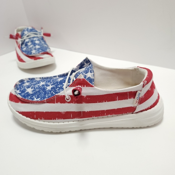 Hey Dude Shoes - Hey Dude Wendy Patriotic Star Spangled Women’s Shoes Size 6 White Blue USA